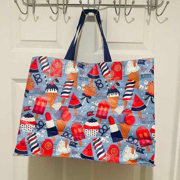 Handbags - LIKE NEW Patriotic 4th of July Ice Cream and Fruit Red White and Blue Tote Bag